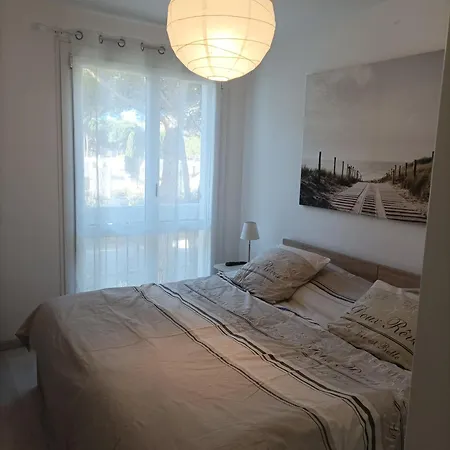 Apartment Agreable Proche - Linge De Lit Et Toilettes En Option