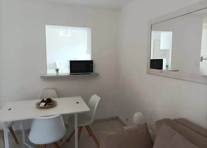 Agreable Proche - Linge De Lit Et Toilettes En Option * Λα Γκραντ-Μοτ